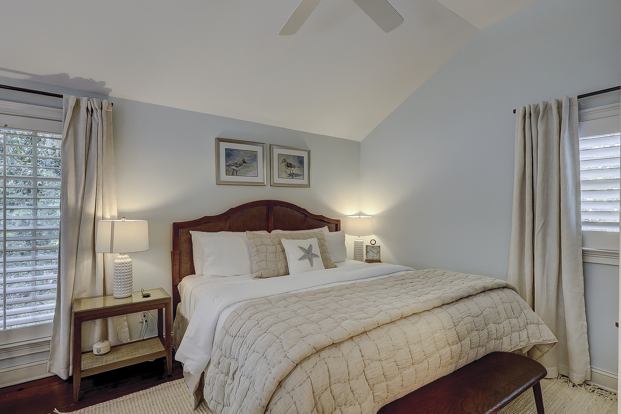 King Suite - Guest Cottage