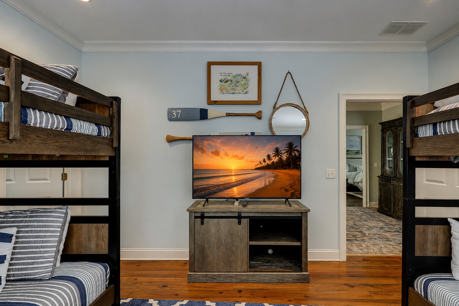 2nd Floor Guest Suite