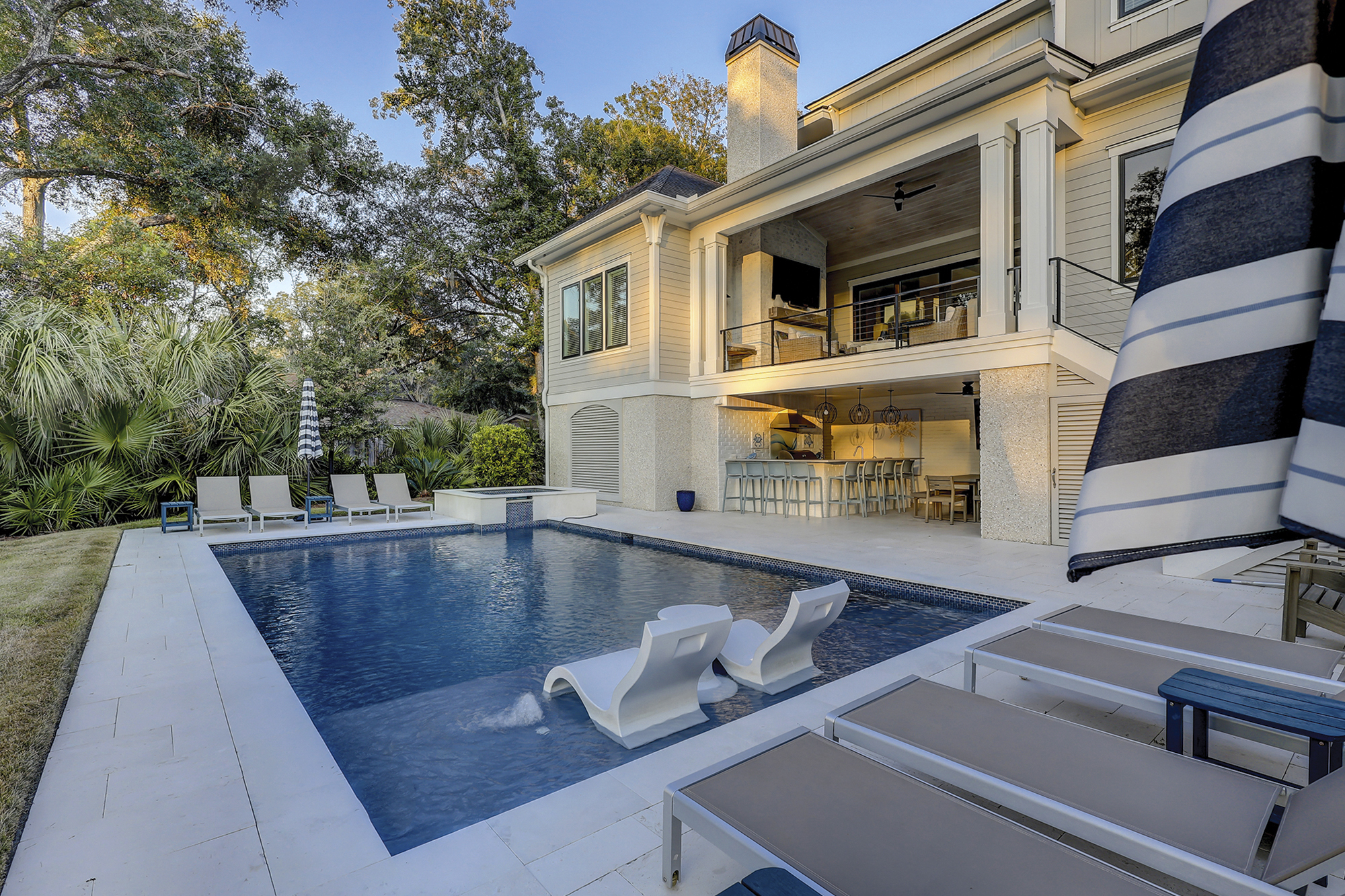 51 Mooring Buoy Pool