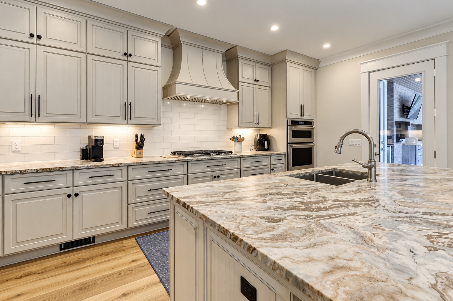 42 Dune Ln - Kitchen