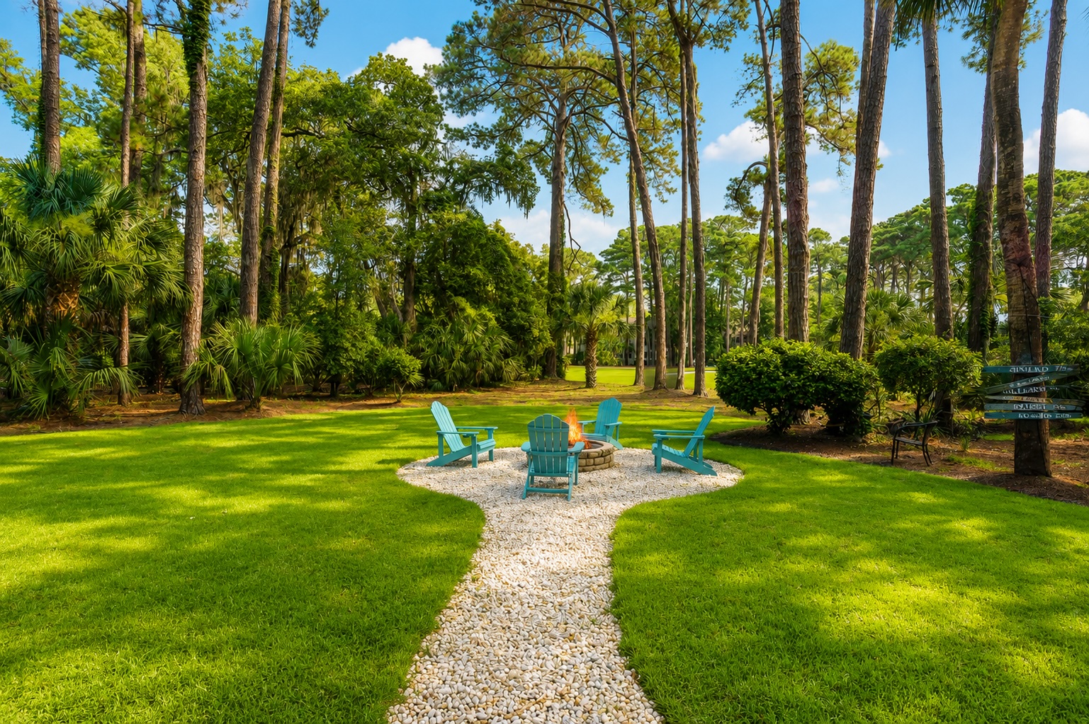74 Gloucester - Fire Pit Area
