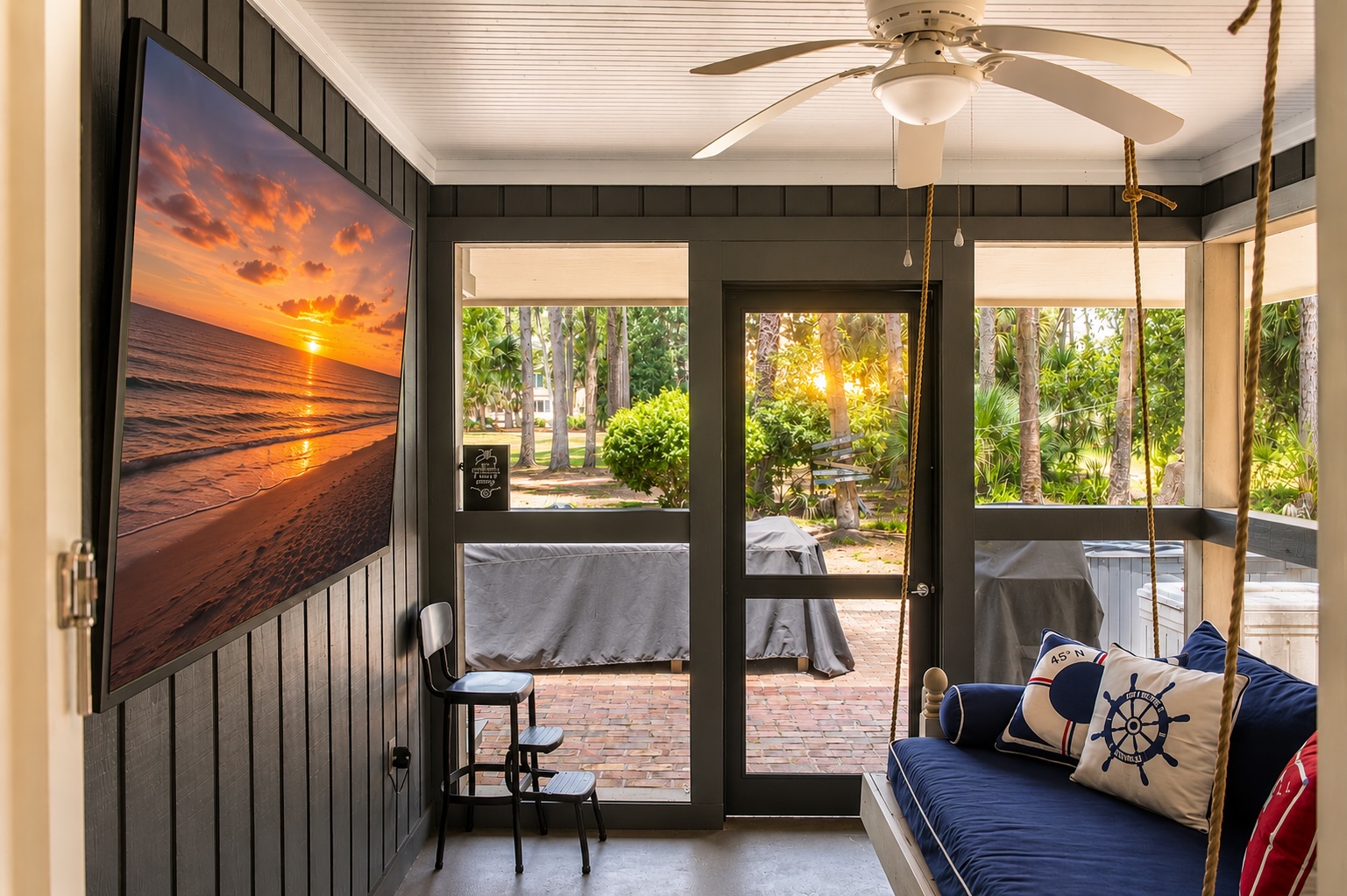 74 Gloucester - The Vacation Copmany