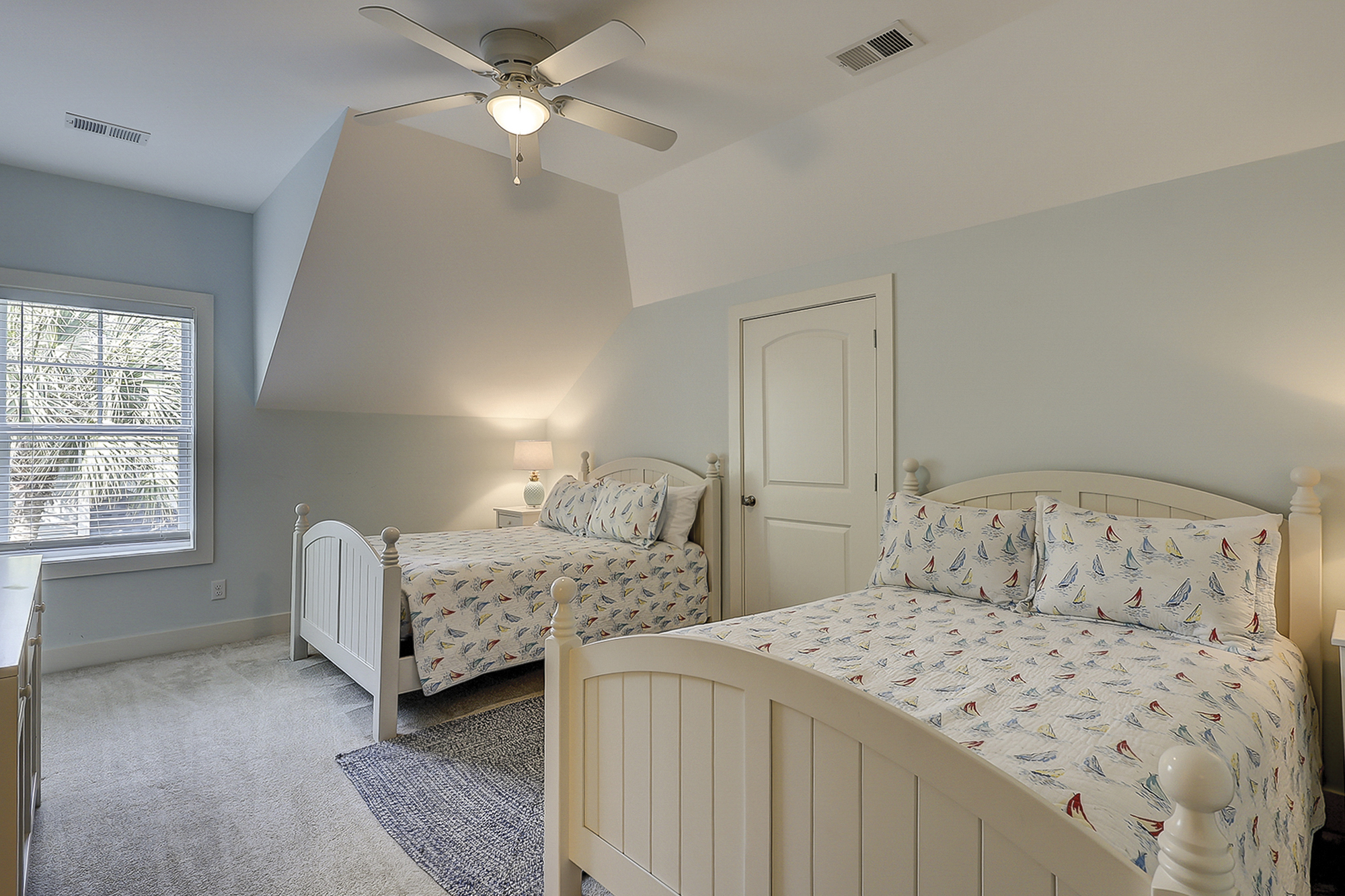 Guest Suite - 2 Doubles - Sleeps 4