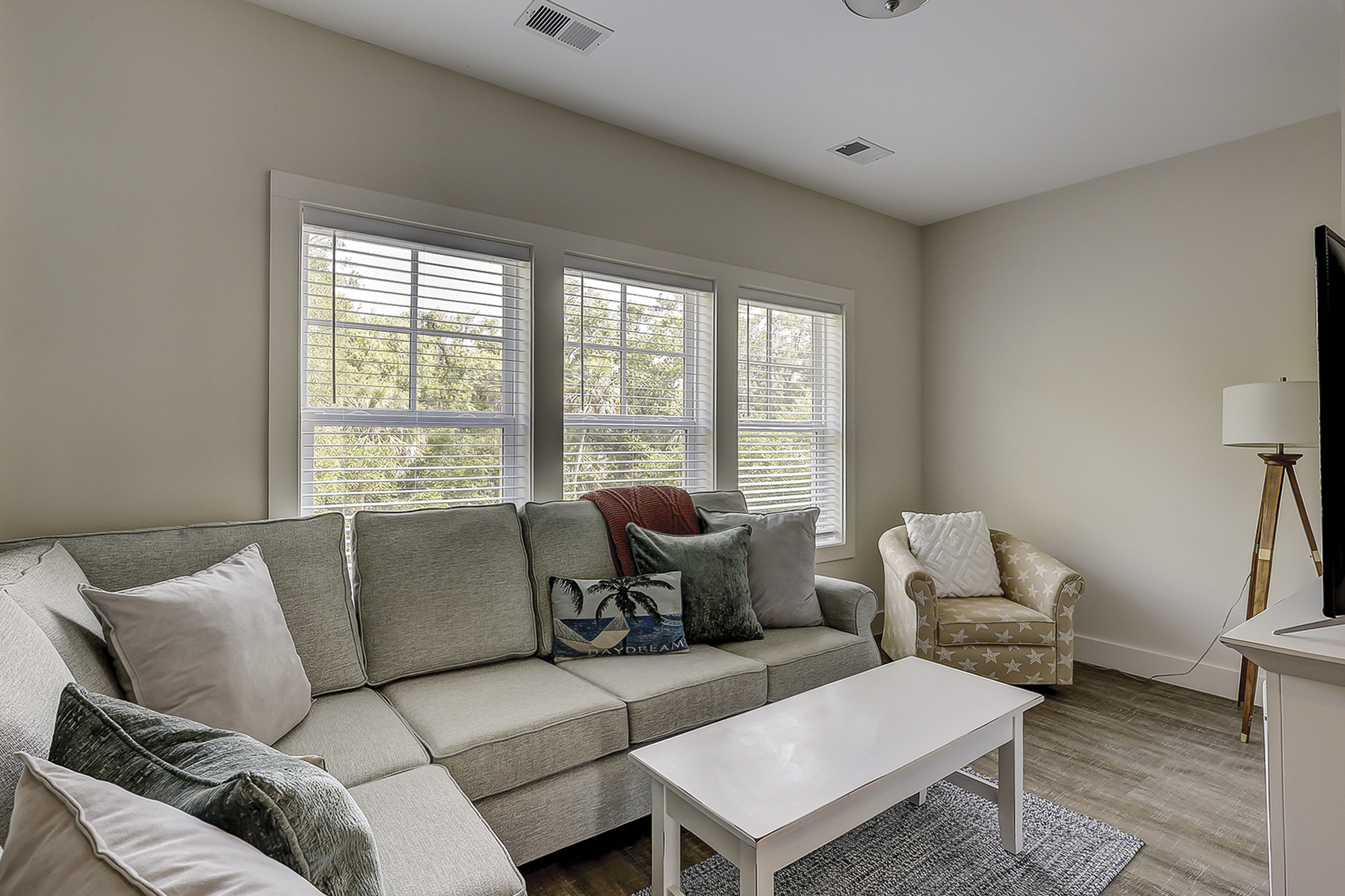 2nd Floor Family Room