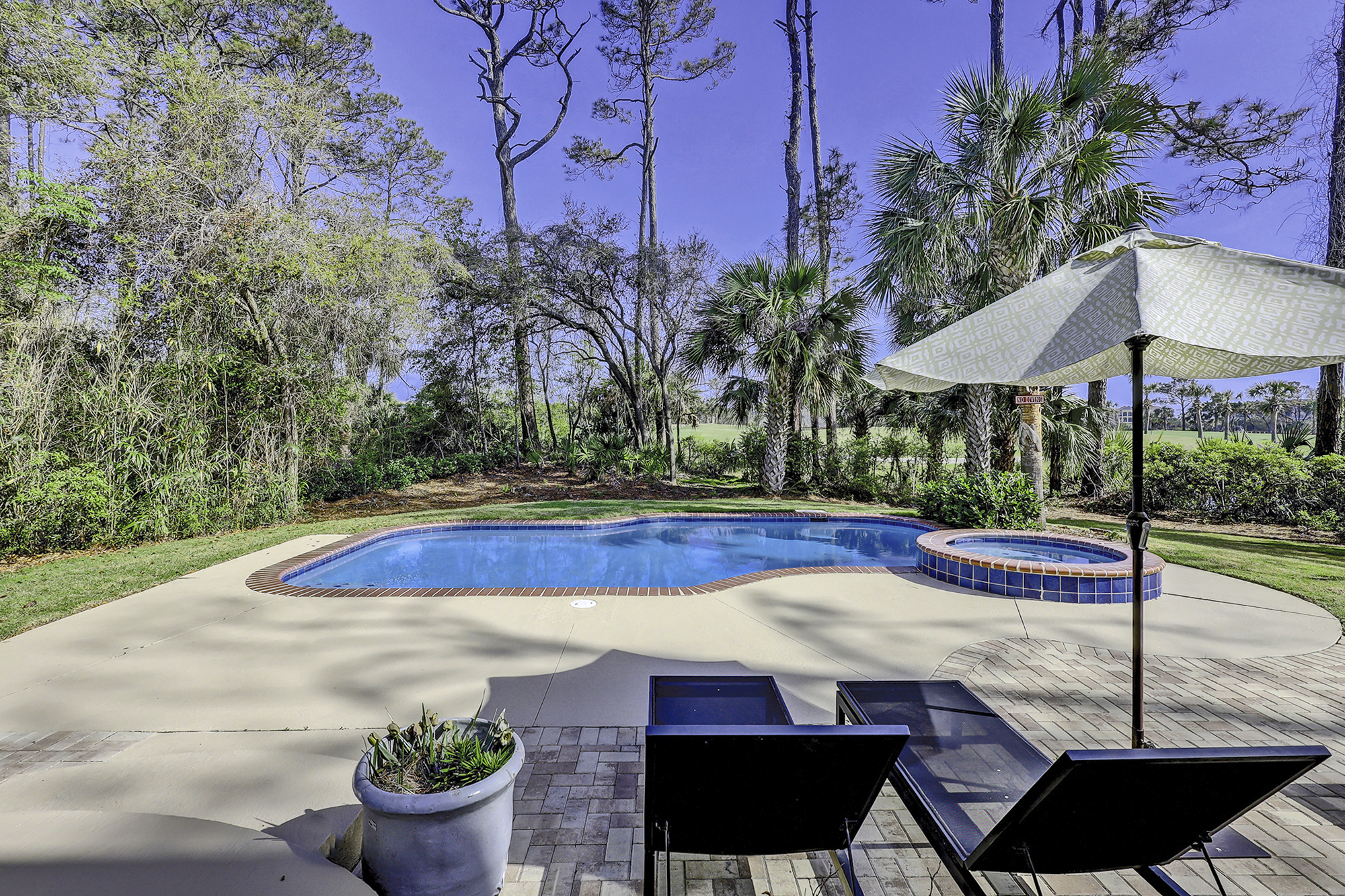 3 Night Harbour Pool Area