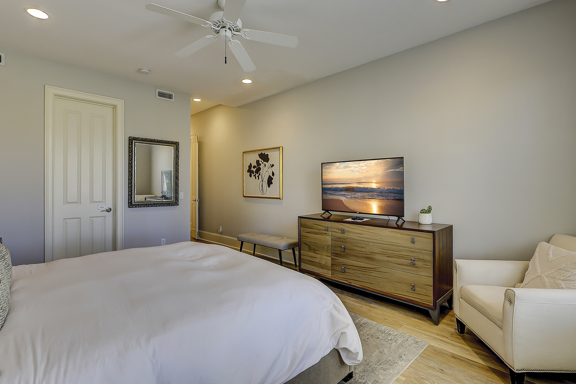 3 Night Harbour | Photo 34