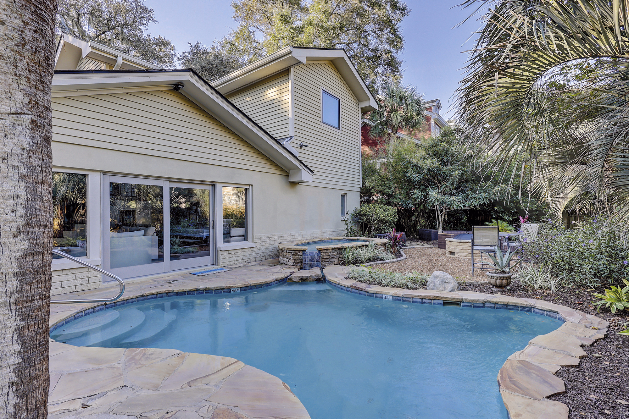 Featured Property 16 Dove Street - Island Oasis