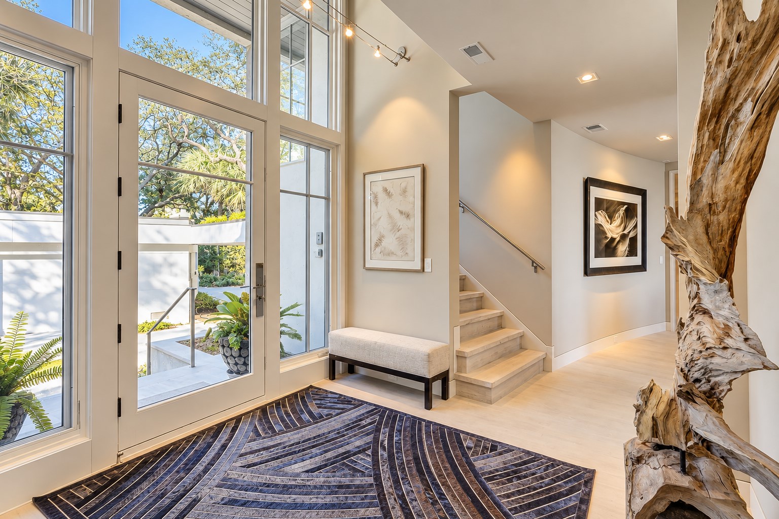 36 East Beach Lagoon - Entry