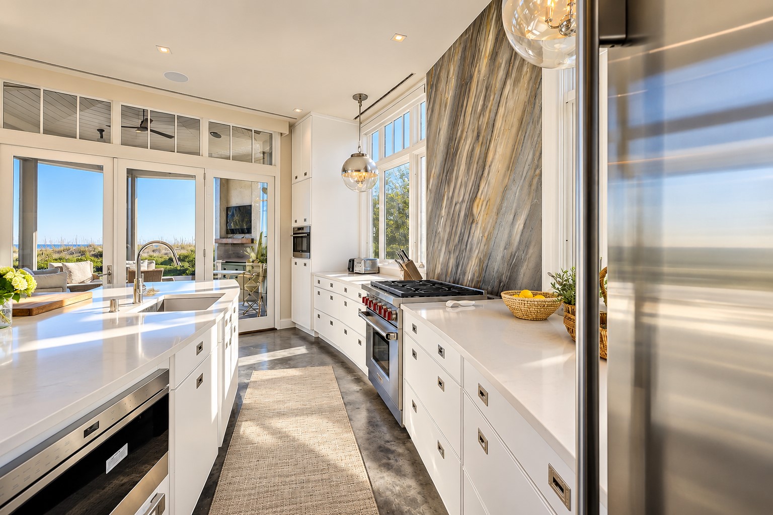 36 East Beach Lagoon - Kitchen