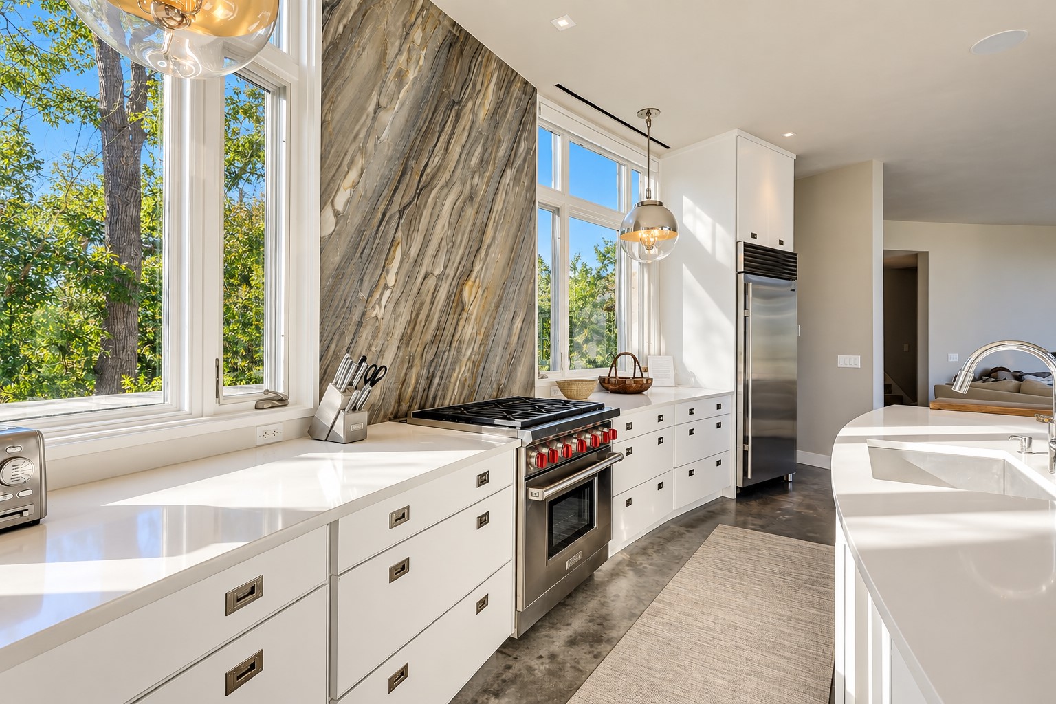 36 East Beach Lagoon - Kitchen