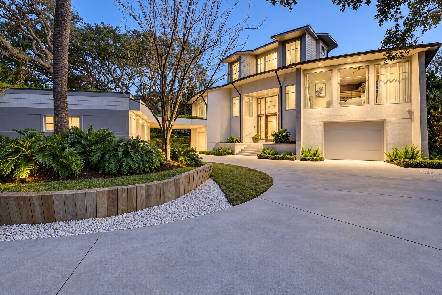 36 East Beach Lagoon