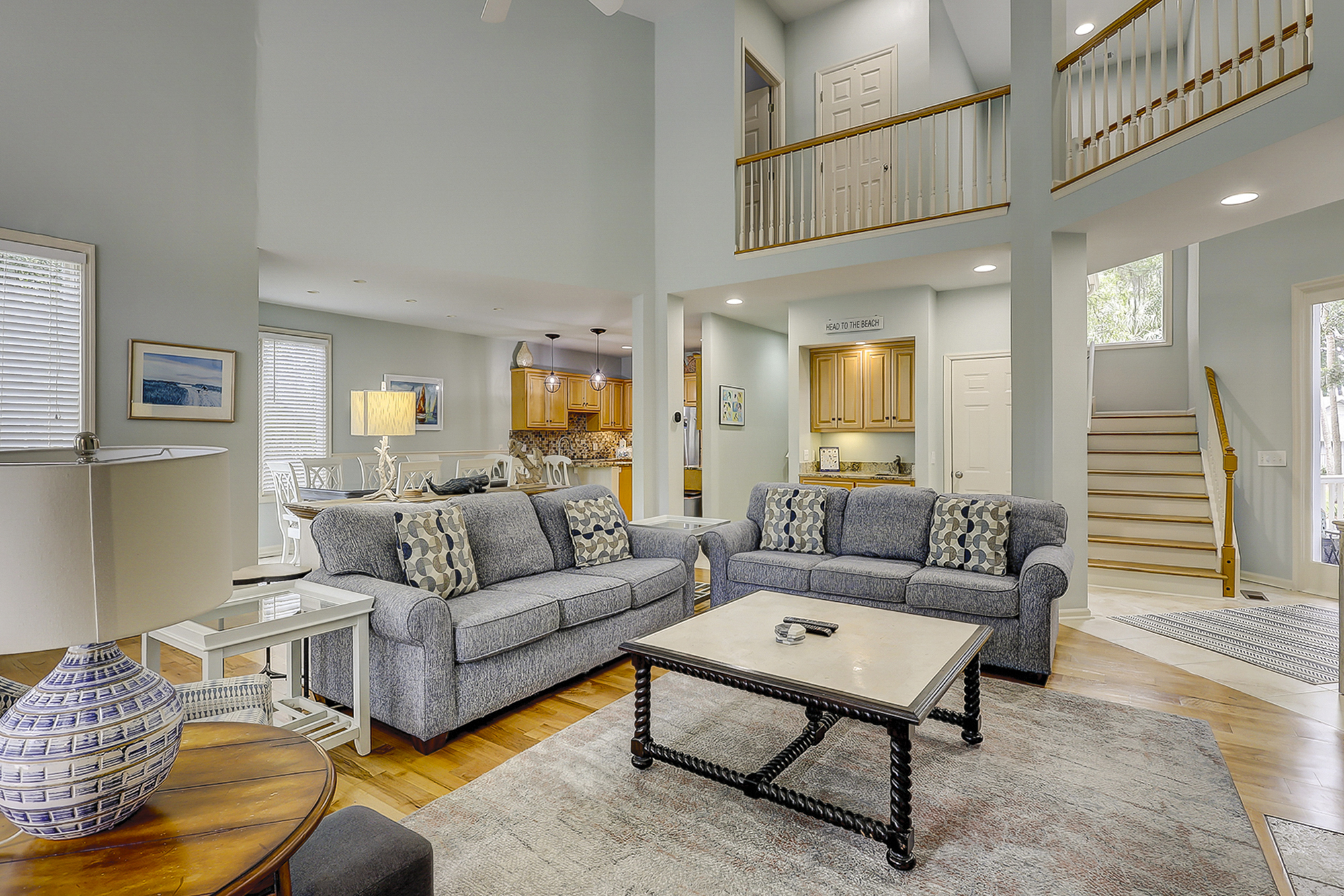 7 St. George | Photo 8