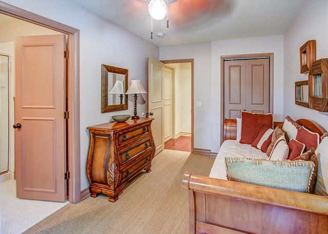 Guest Suite