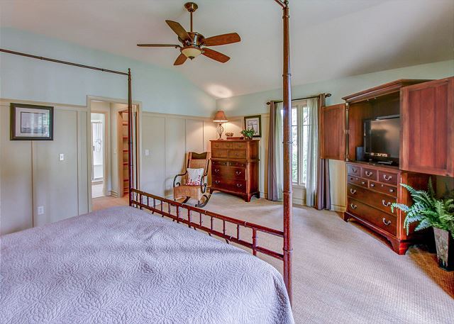 2nd Floor King Suite