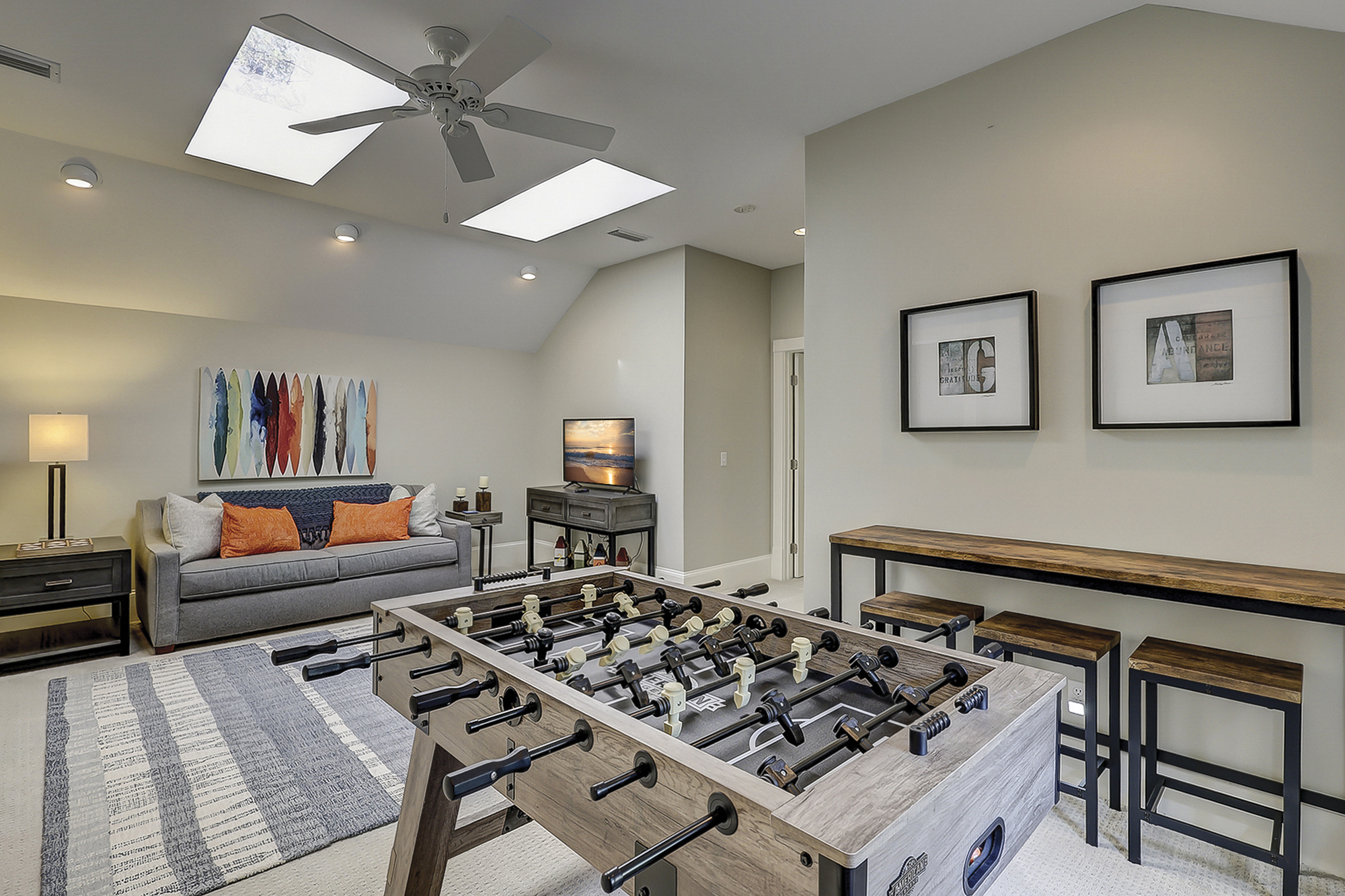 2nd Floor Family/Game Room