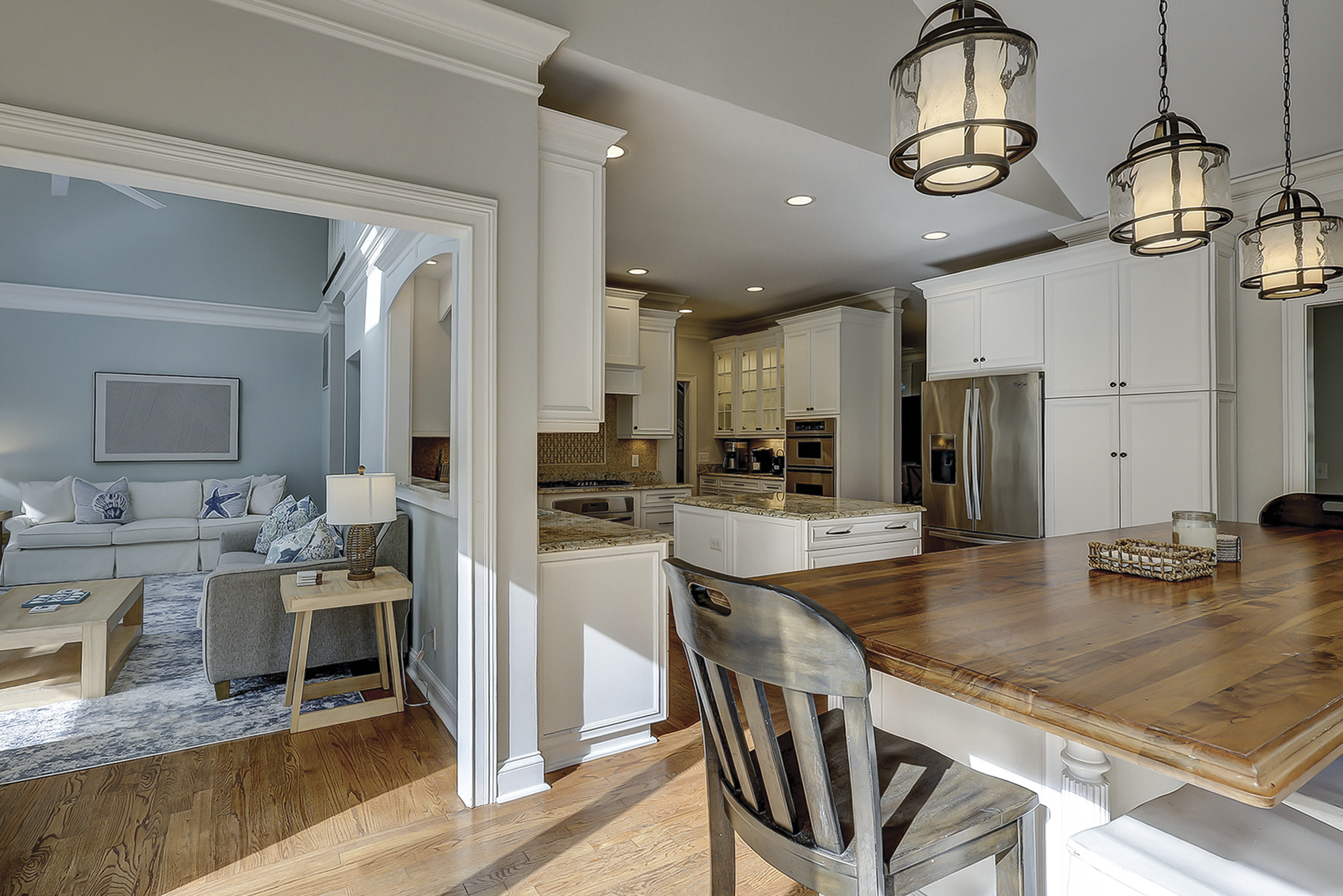 Breakfast/Kitchen Area