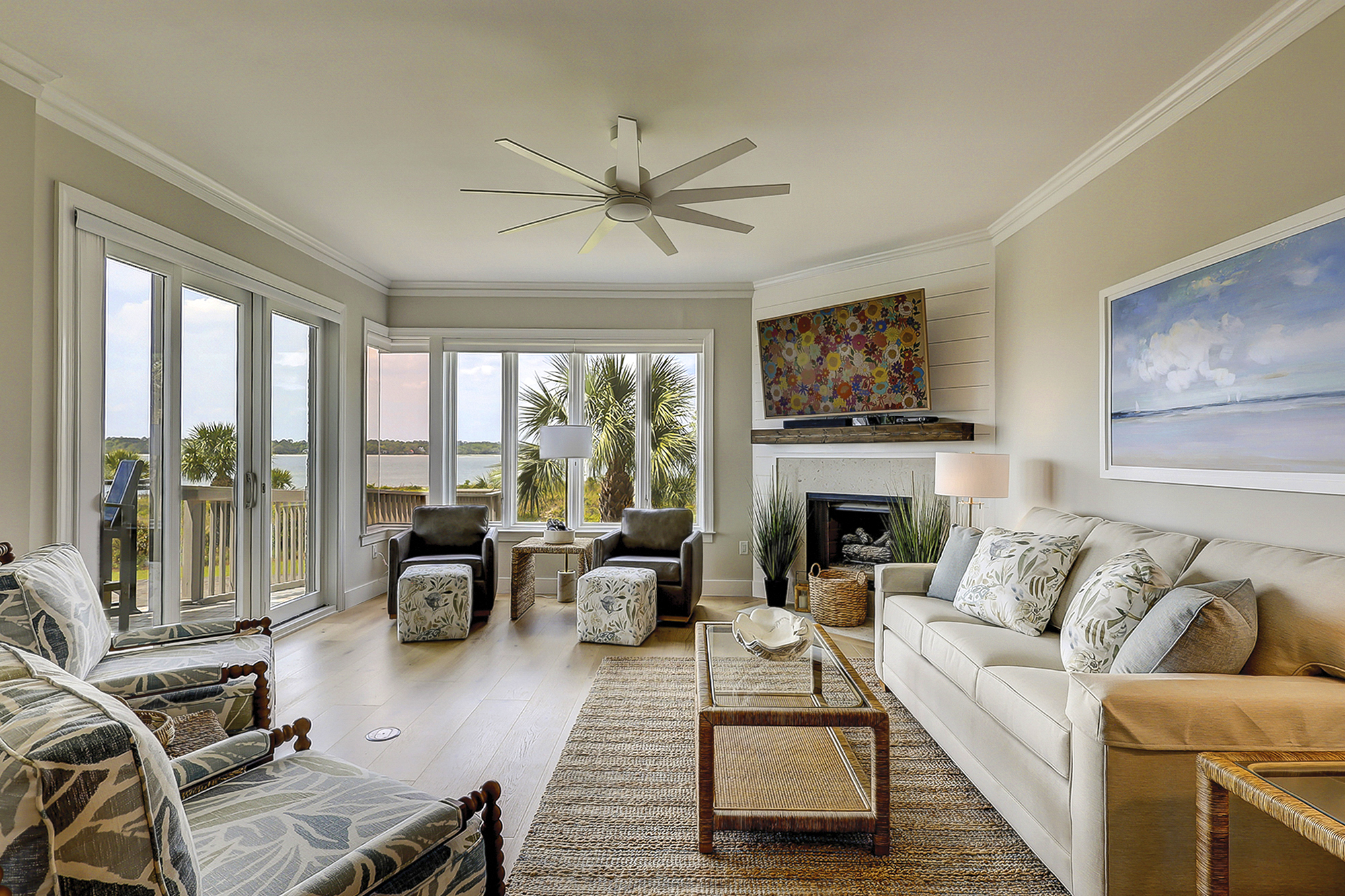 1906 South Beach Club