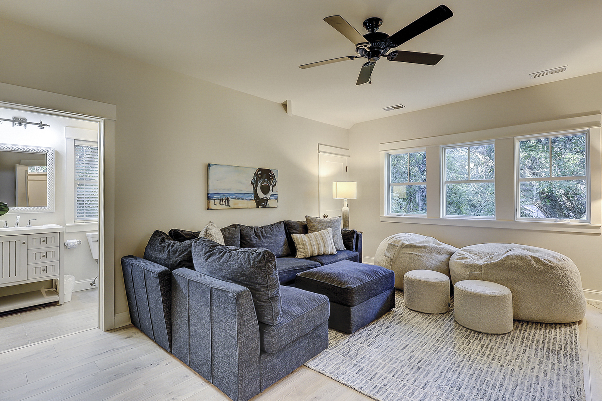 2nd Floor Living Area