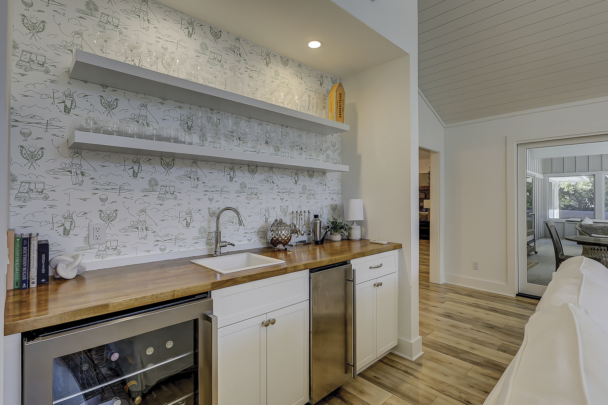 Wet Bar