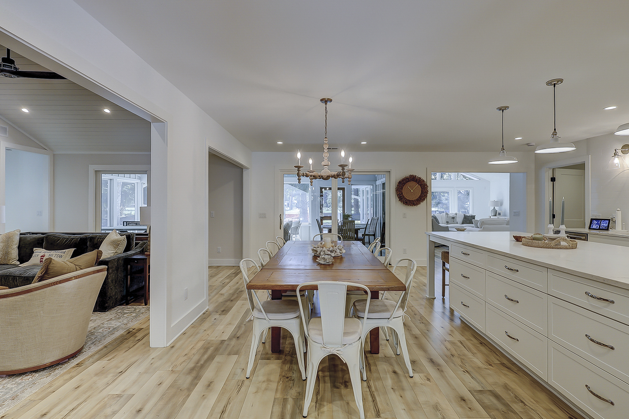 Dining Room Area