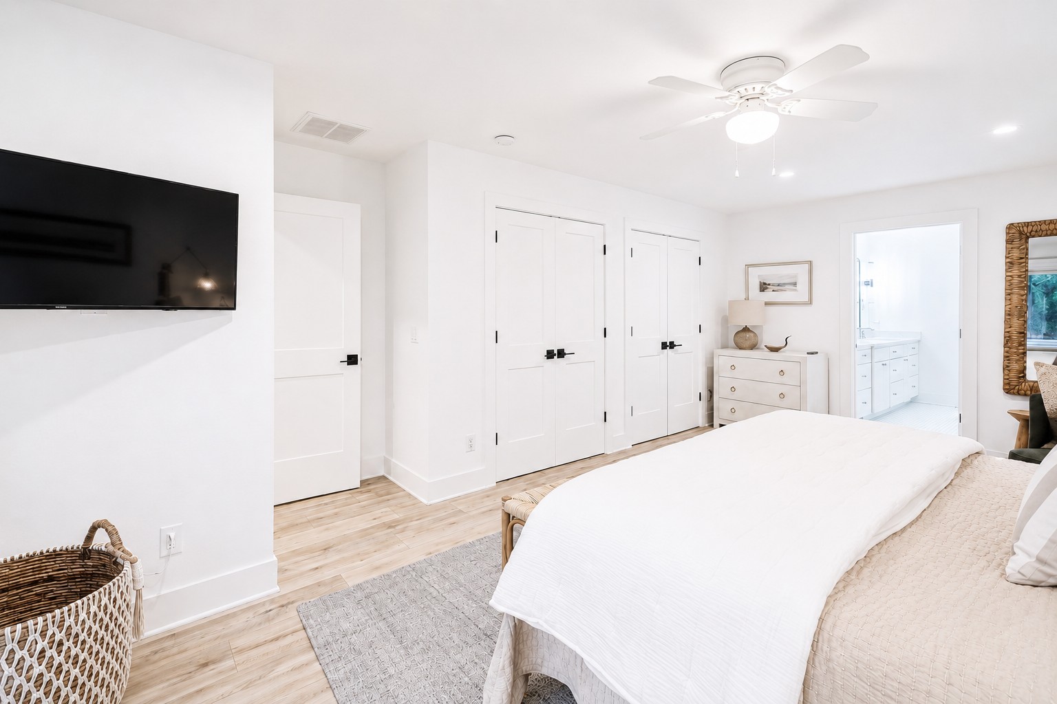 Master King Suite