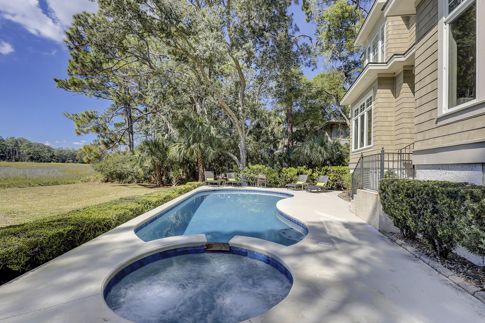 3 Gull Point Pool & Spa