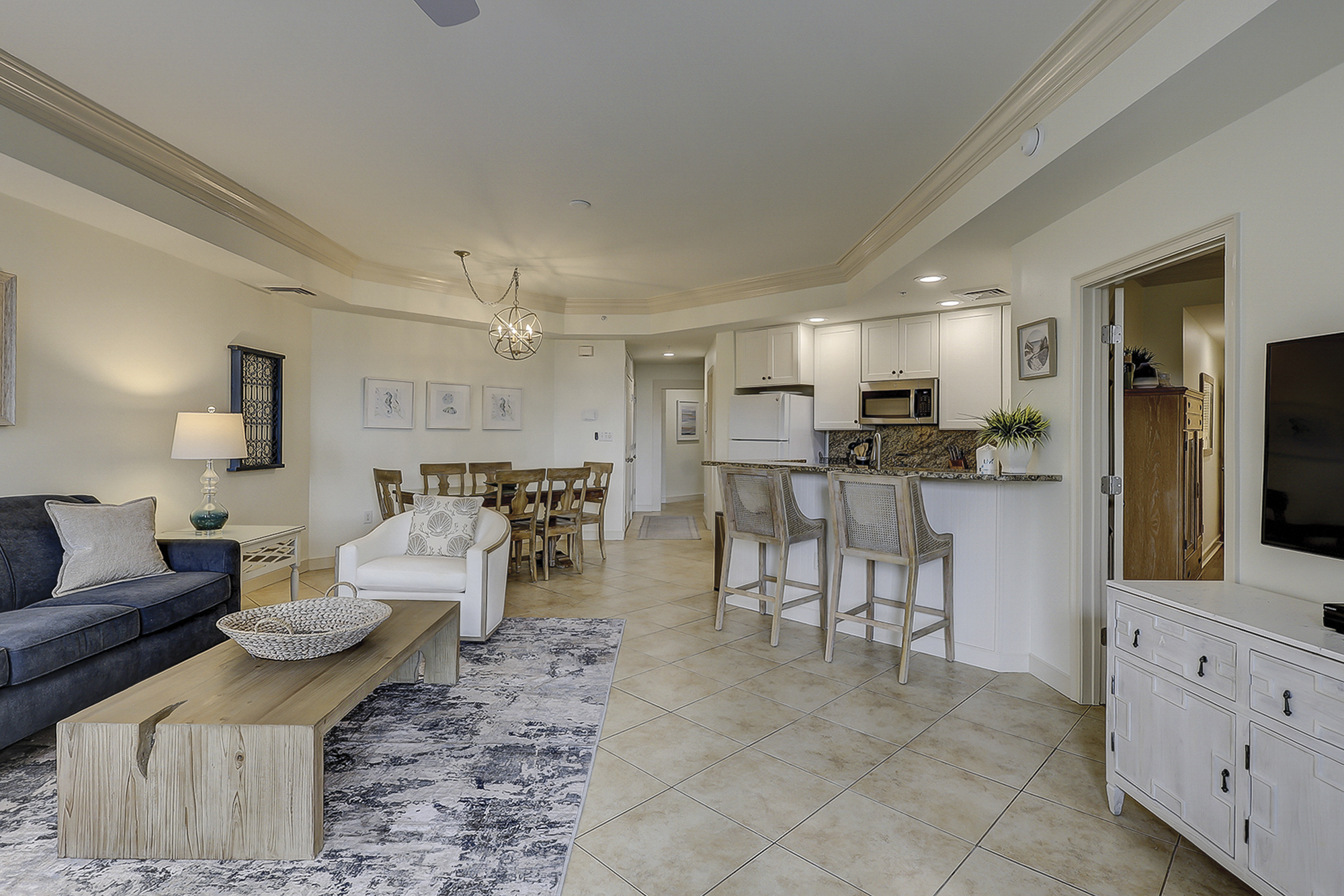 Living/Dining & Kitchen Area