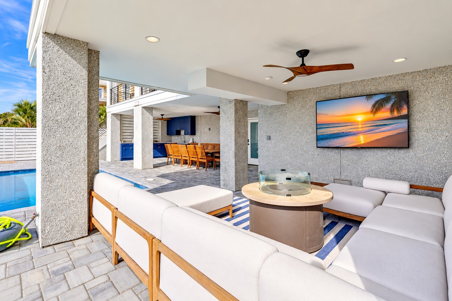 83 Dune - Outdoor Living Area