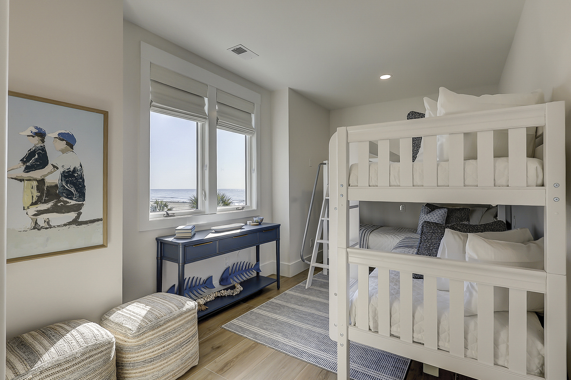 Bunk Suite - 4 XL Twin Beds