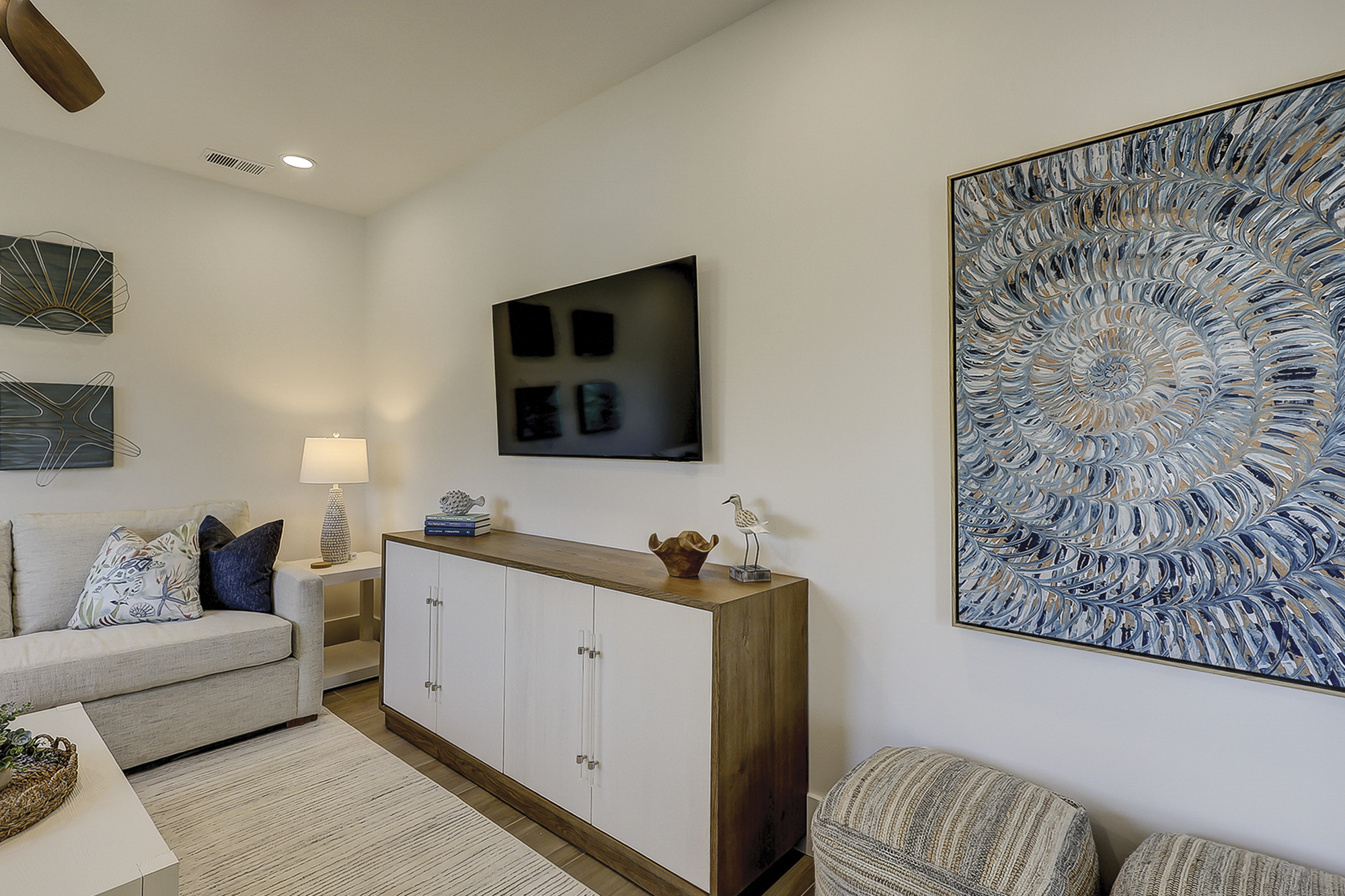 2nd Floor Living Area