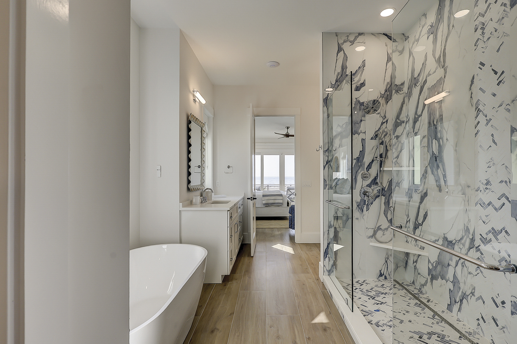 King Suite Master Bathroom