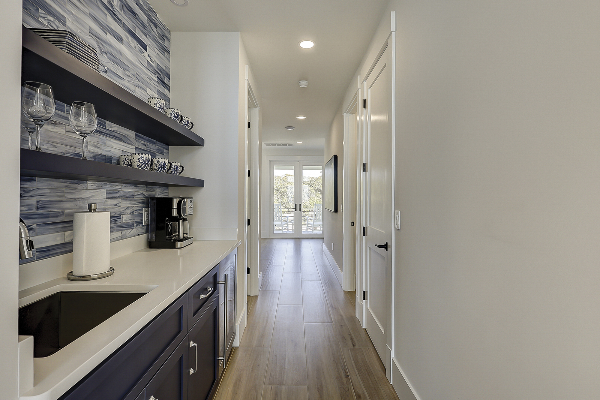 2nd Floor Coffee/Wet Bar