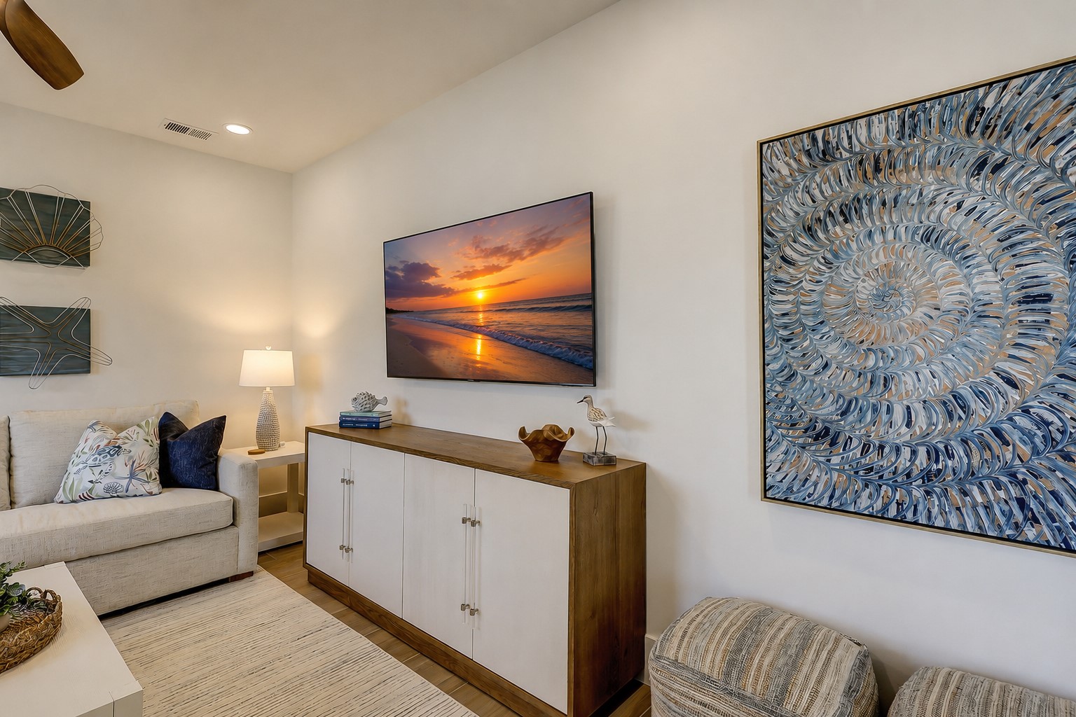 2nd Floor Living Area