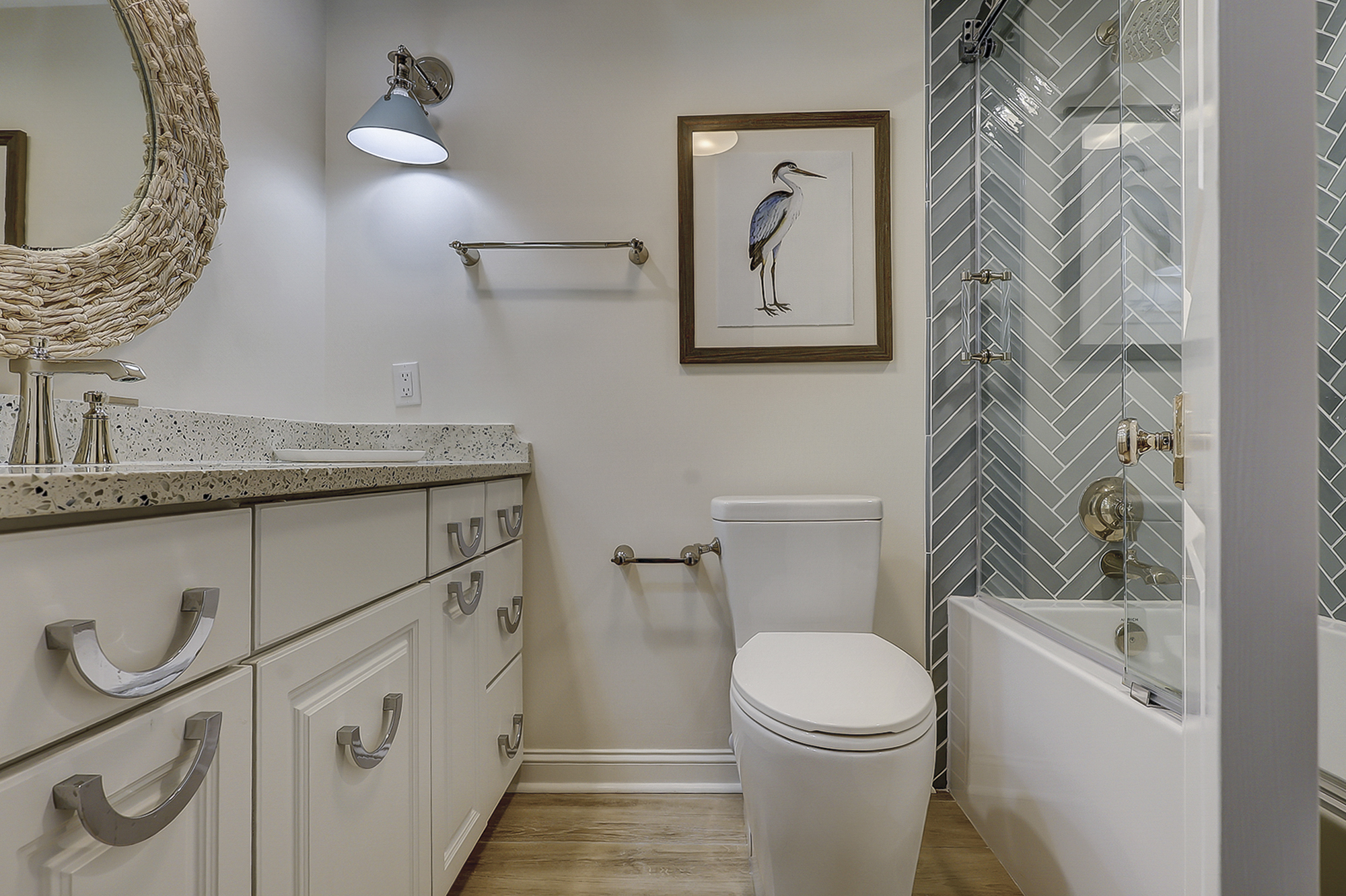 Hall Full Guest Bathroom