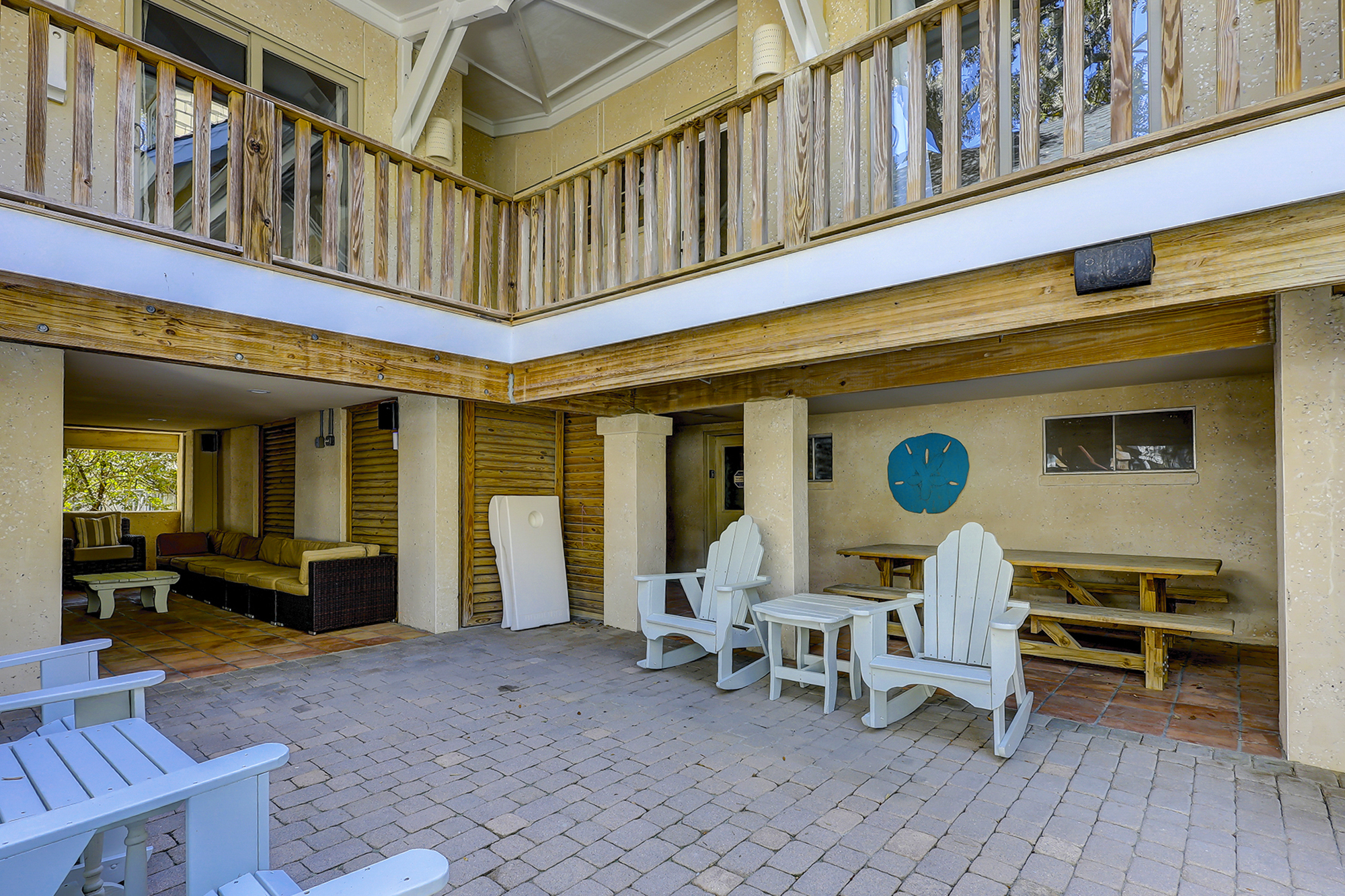 Downstairs Poolside Seating