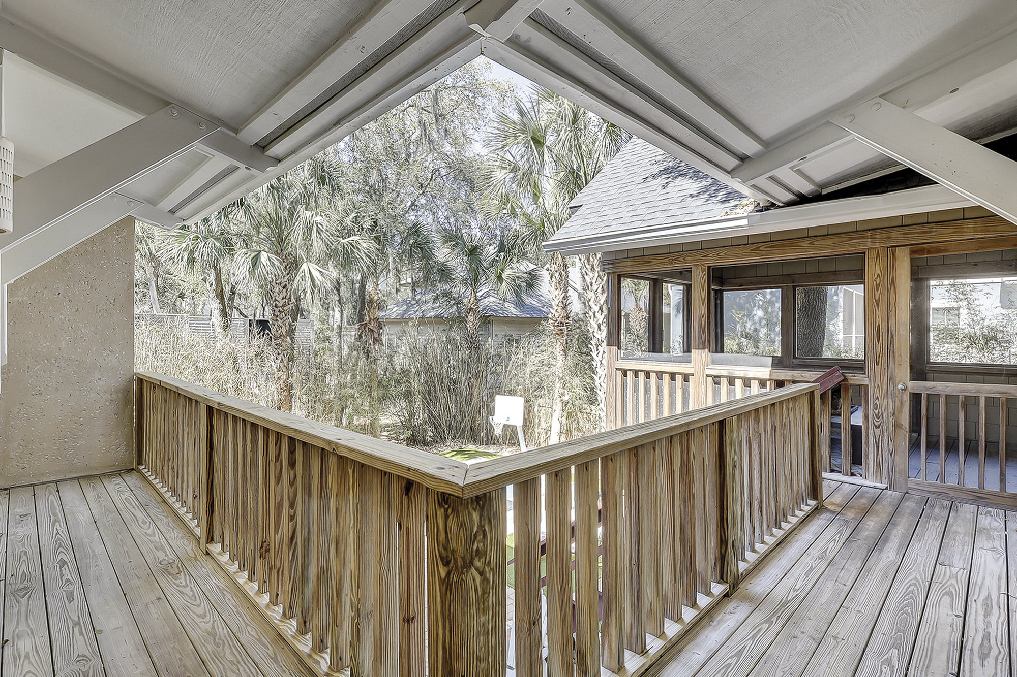 Walkway from Kitchen to Screened-in-Porch