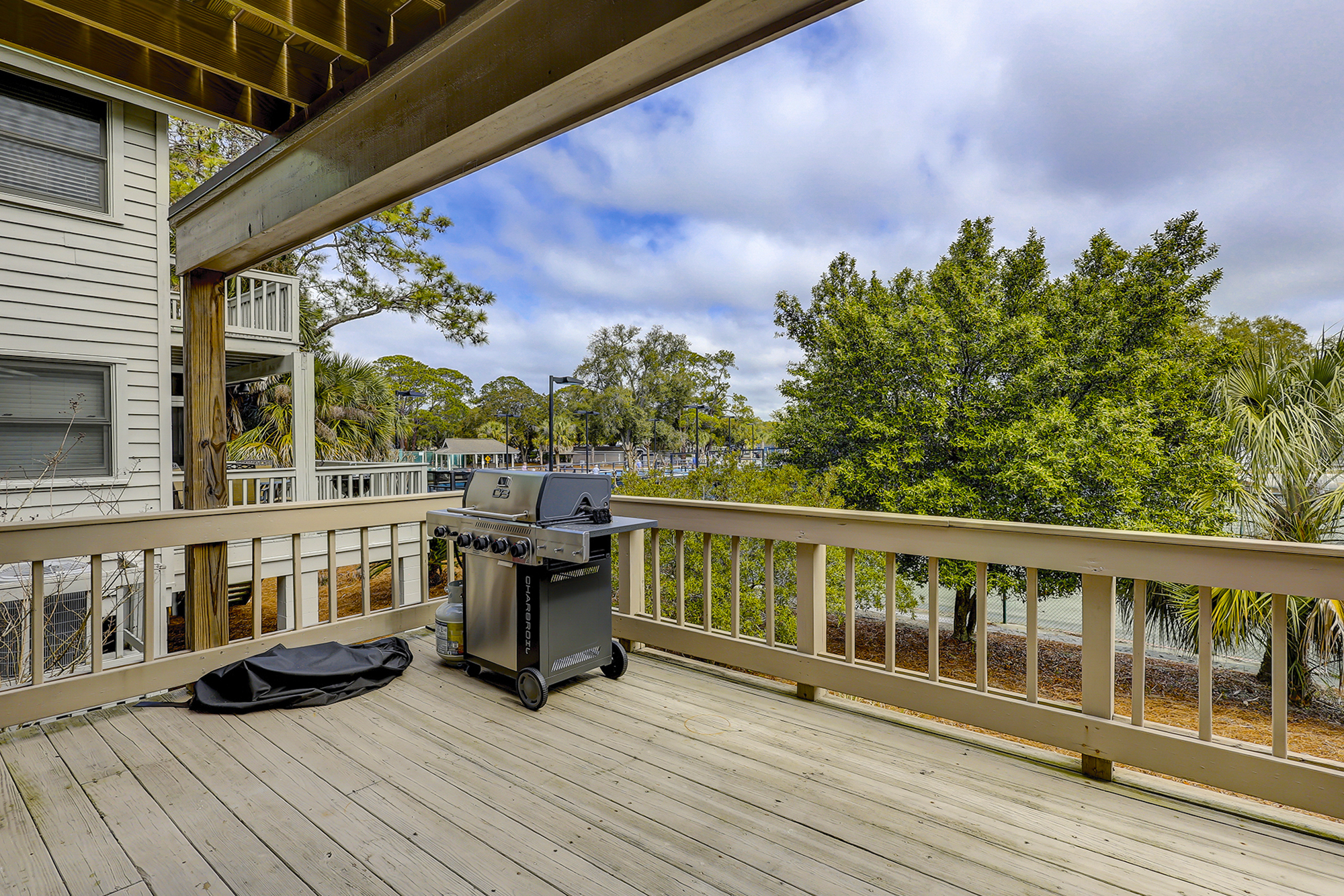 4 Beachside - Deck