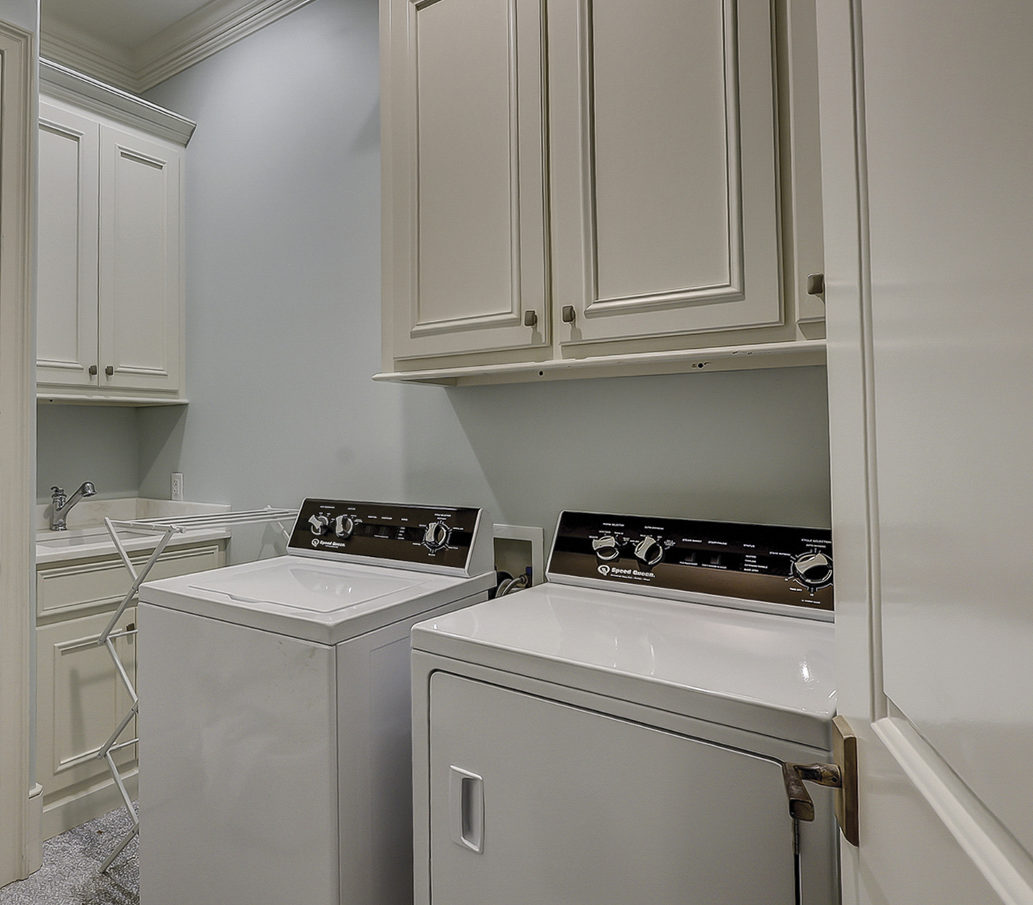 Main Floor Laundry Area