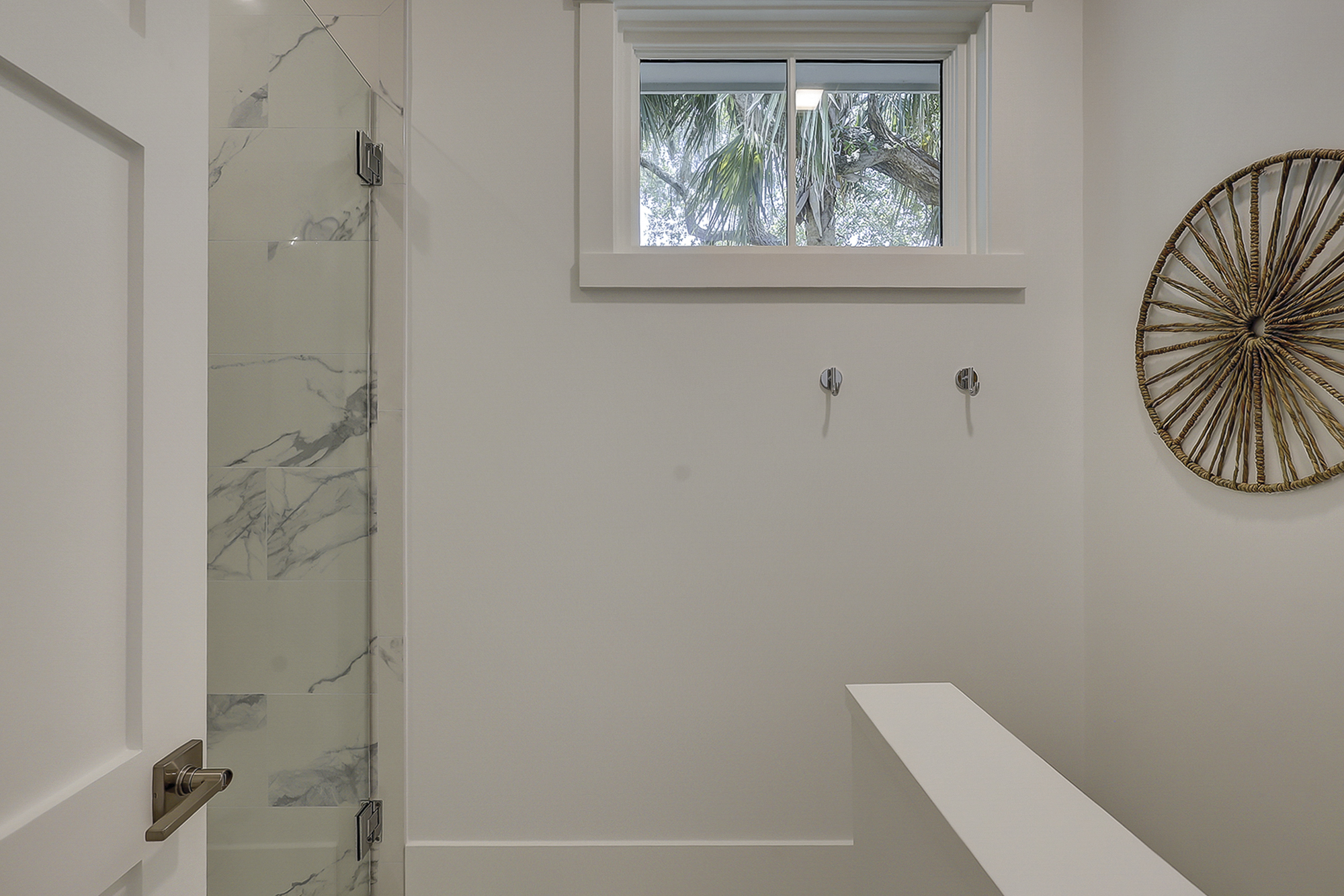 King Suite Full Bathroom