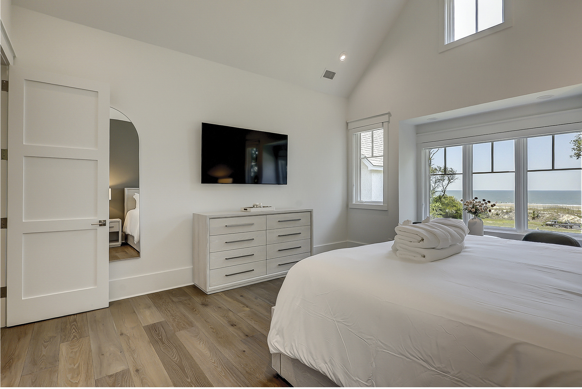 3rd Floor King Suite
