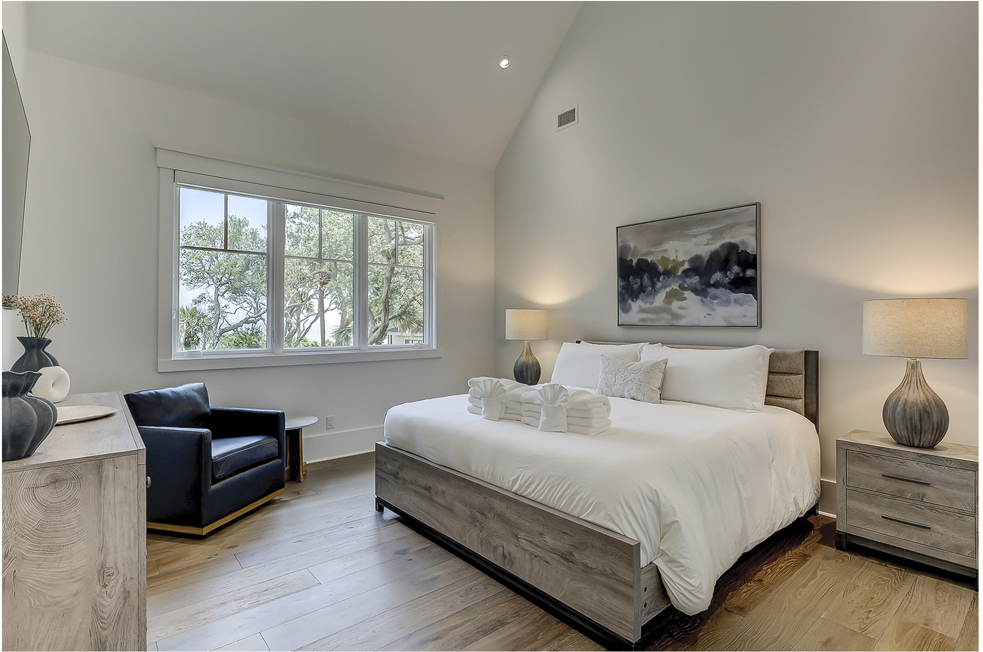 3rd Floor King Suite