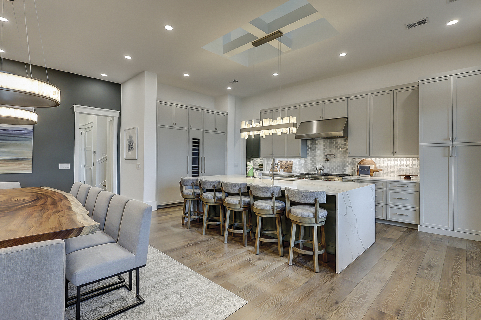 Breakfast Bar