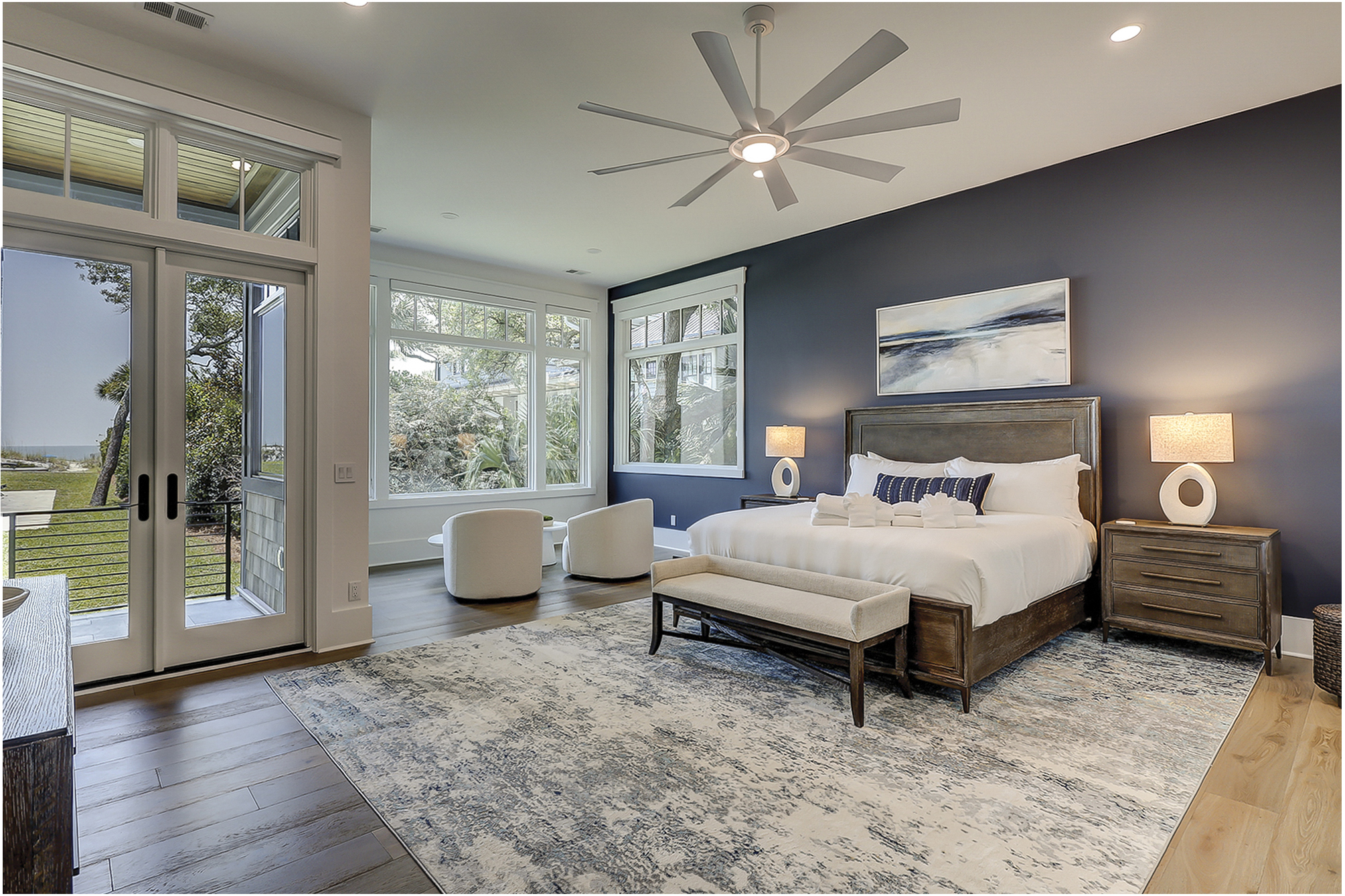 Main Floor King Suite