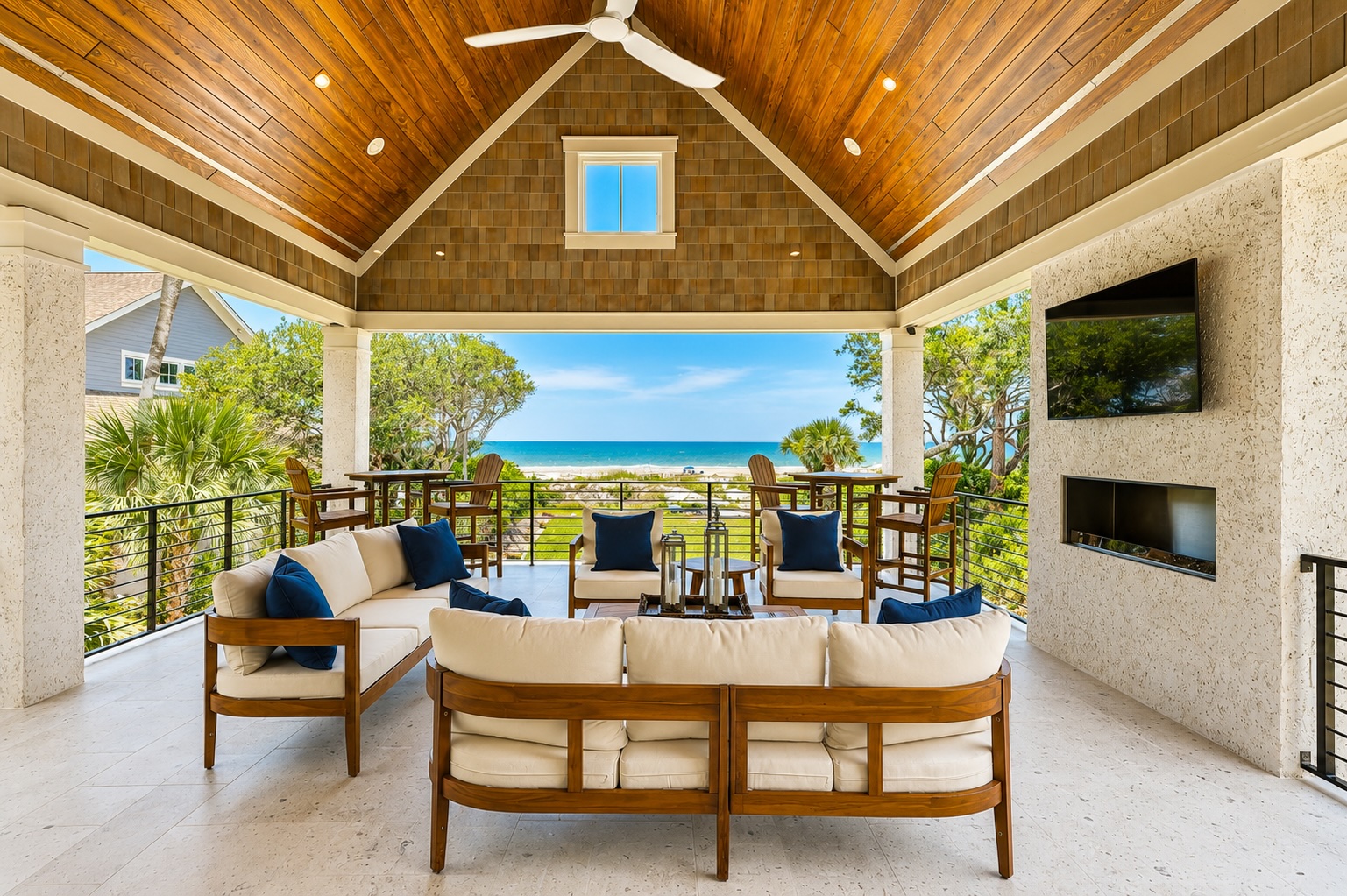 2 East Beach Lagoon 3rd Floor Oceanfront Deck View