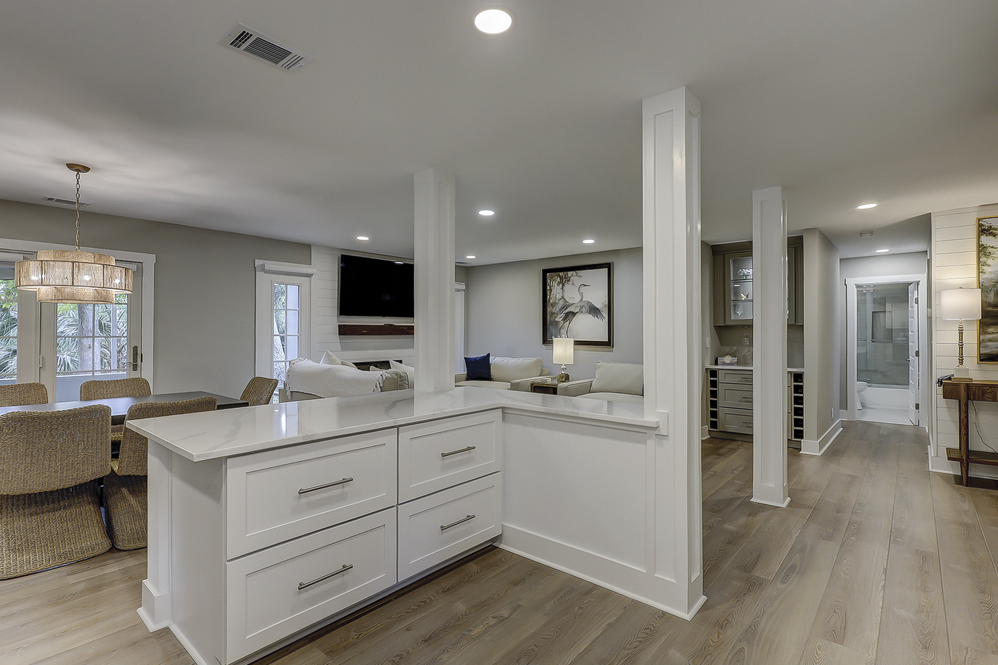 Kitchen Corner Island
