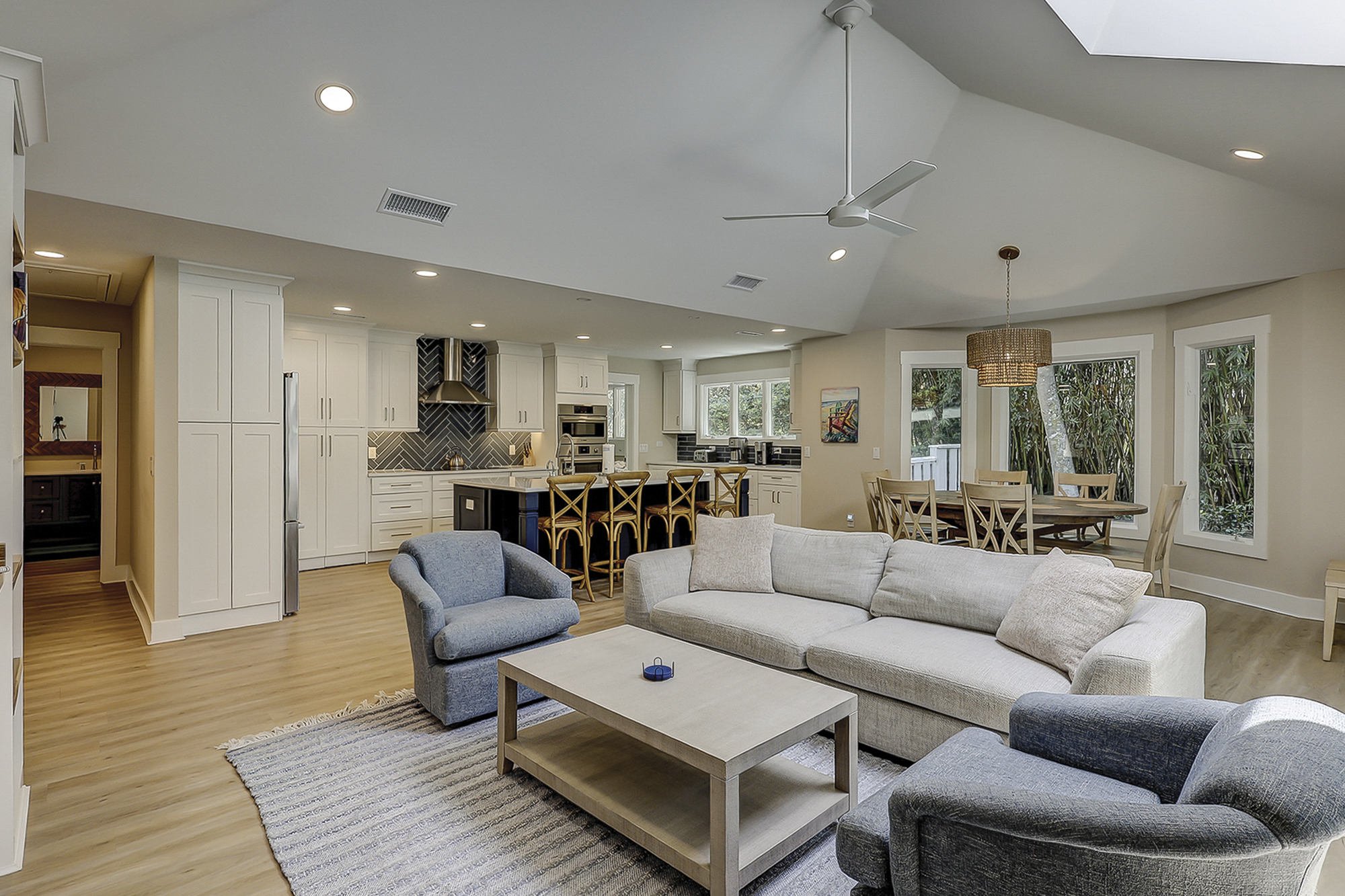 Open Floor Plan with Kitchen, Dining and Living Area
