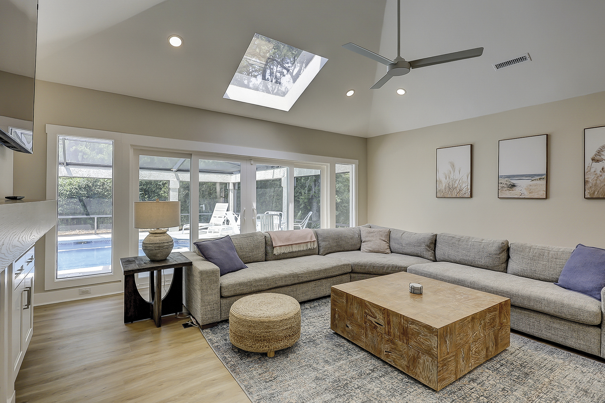 Maing Living Room - with View to Pool Area
