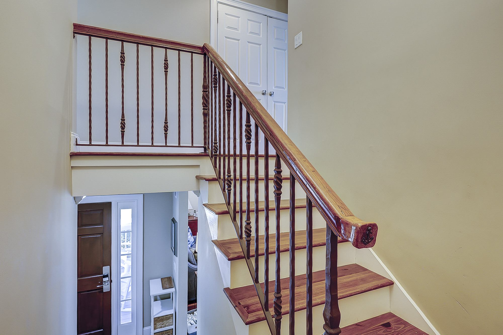 To 2nd Floor