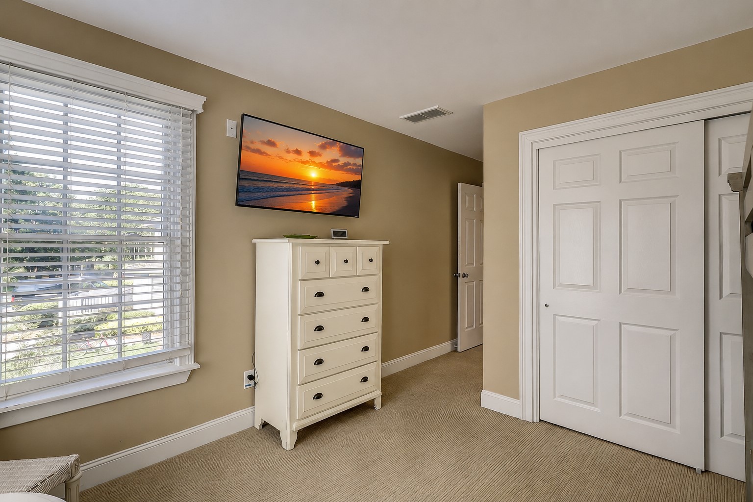 2nd Floor Guest Suite