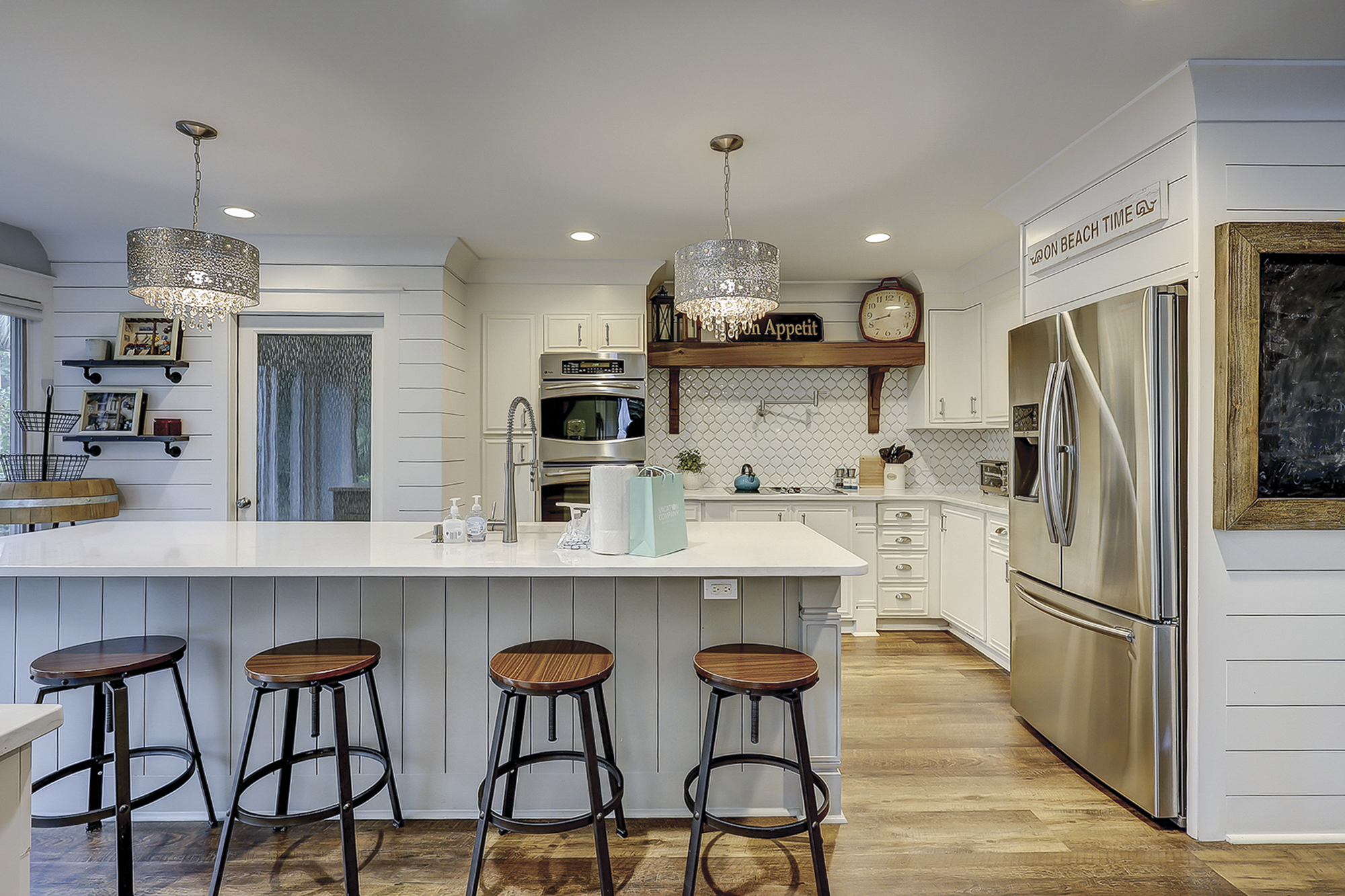 28 Ruddy Turnstone - Kitchen